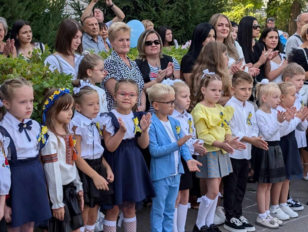 Свято 1 вересня та колоритні першокласники ліцею № 11