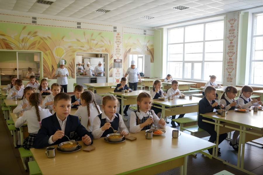 Харчування учнів початкової школи Кременчуцького ліцею № 11