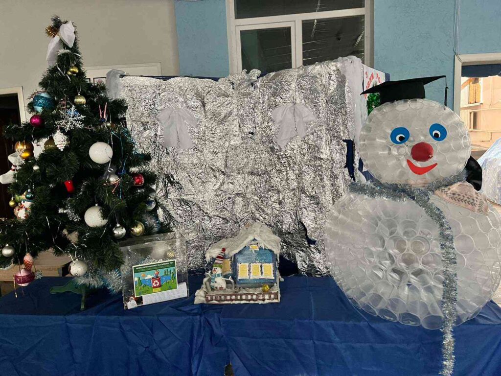 Святкова ялинка в Кременчуцькому ліцеї 11