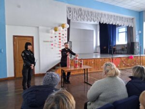 Лекція в актовій залі: пожежна безпека в ліцеї для співробітників