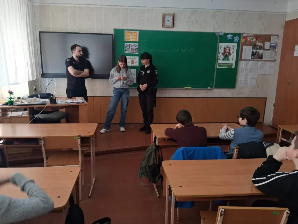 Інструктаж ДСНС: цивільний захист у ліцеї